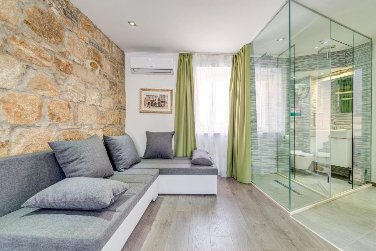 Luxury Rooms Ana In The Heart Of Split Exterior foto