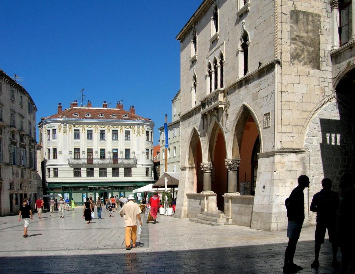 Luxury Rooms Ana In The Heart Of Split Exterior foto